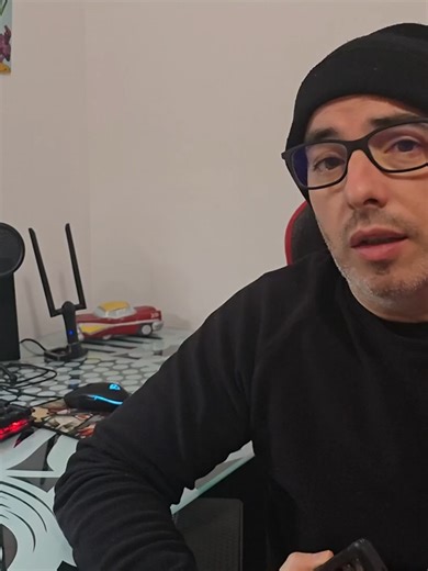 🔤📱 ¡ORDENA TODAS tus APPS en SEGUNDOS! 😱 De la A a la Z en SAMSUNG (2026) ¿Tu cajón de aplicaciones en Samsung es un caos? 📱 Existe una opción que organiza automáticamente todas tus apps en orden alfabético. En este vídeo te muestro cómo ordenar las aplicaciones de la A a la Z en un Samsung Galaxy, dónde está esta opción dentro del sistema y cómo mantener tu móvil mucho más organizado sin hacerlo manualmente. Funciona en la mayoría de dispositivos Galaxy con One UI. #Samsung #SamsungGalaxy #