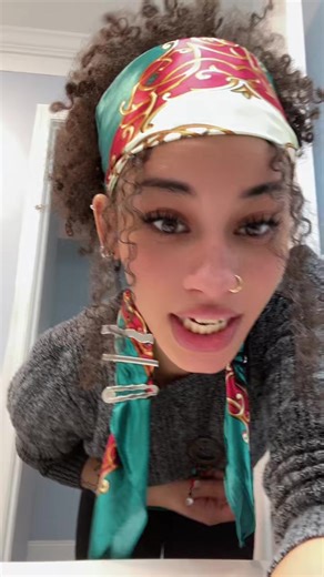 angel.curls (@angel.curls)’s videos with original sound - Dre ⭐️