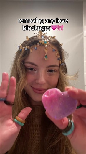 love will find its way to you 🌸💖 #reiki #energyhealing #love #asmr #viral