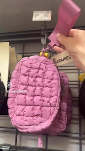 Free People Bag Dupe ~ They are so good, why would you pay for the real thing?! 😎 https://walmrt.us/40CXqoR | Whoa, wait. Walmart?