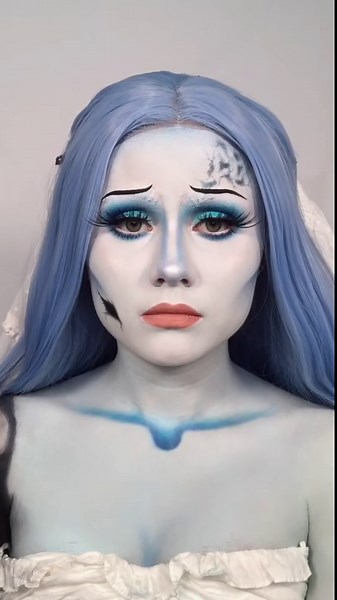 Emily Corpse Bride makeup look that deserved more attention