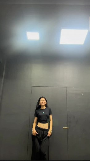 Flexible Dance School Performs Pink Lips Song