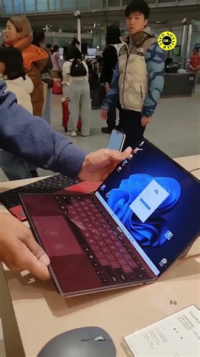 why huawei got banned? #huawei #laptop