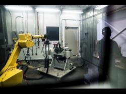 GE freezes pensions to trim debt pile