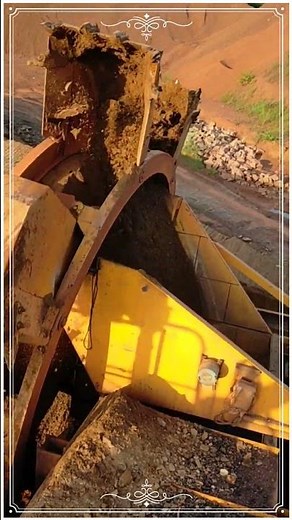 Stacker and reclaimer//reclaiming process//industrial machine