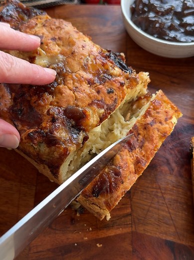 Camembert & Red Onion Chutney Scone Bread When I shared my Marmalade & Chocolate Orange Scone Bread recipe a little while ago, all I could think about was making a camembert version. Now, I'm not going to lie, I definitely put too much camembert in this. It was hard to know whether it was more bread than cheese. But they are the kind of ratios that I love and do you know what, it was absolutely incredible... Really gooey and herby and sweet from the chutney. It was really easy to make and we had