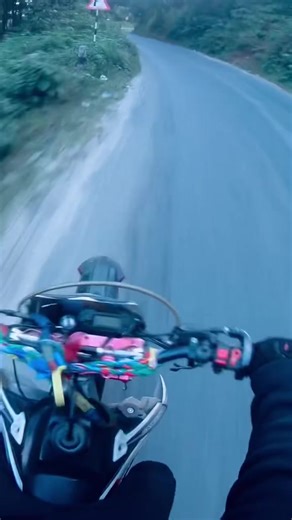 Exploring the Allure of Old Gold Jewelry