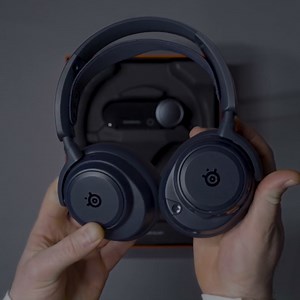 SteelSeries Arctis Nova Pro Omni - Hi-Res Wireless Gaming Headset, 96kHz/24bit, ANC, ClearCast Pro Mic, AI Noise Rejection, Mobile App, Mix 2.4GHz + BT, OmniPlay PC+PlayStation+Xbox - Midnight Blue