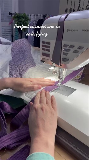 Bindings are my favorite because it’s the last step! #satisfying #quilt #quilting #sewing #quiltcon #modernquilting #sew #fabrichoarder #fabric #maker