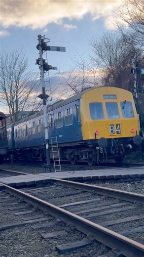 Br class 101 heads back to depot #class101 #britishrail