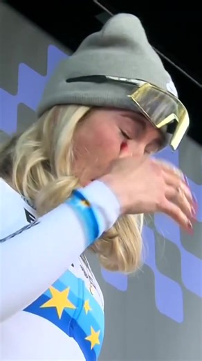 When the celebrations sting more than the legs 🍾😆 | TNT Sports