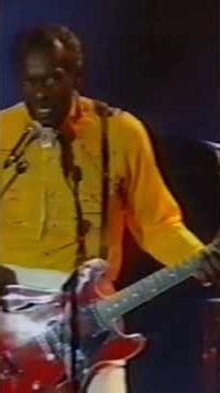 Chuck Berry 🎸 Like You’ve Never Heard Before! La Feria de las Flores 🌹 #Shorts