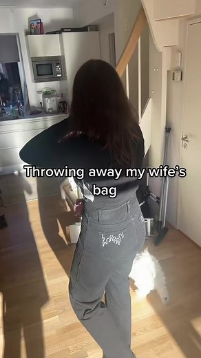 52K views · 1.9K reactions | i think shes happy with the switch. 藍 #tinbo #tinbopartner #laugh #funny #prank #love #foryou #cute #reelsfb #reelsviral | Christina & Jakob | Facebook