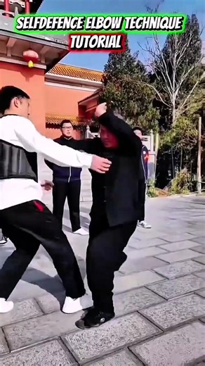 SELF DEFENSE elbow Technique#shorts#taekwondo #martialarts #combo #muyathai #elbowstrikes