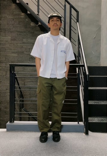 Stylish Men's Outfit Inspiration Featuring Chef's Jacket