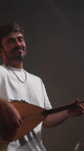 Mark Eliyahu on Instagram: "Dancing to the beat of the heart ❤️"