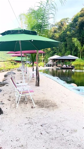 River Paradise: Naturaleza y Magia en Ecuador con Hospedaje Único