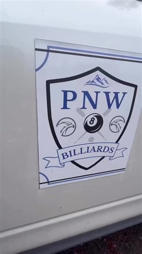 The owner wanted his pool table upstairs where the warmth and the players are — so we broke it down, carried it up over 20 steps, and brought it back to life in the heart of the home. This job isn’t easy, but we’ve done it a thousand times — and there’s nothing like seeing it reclaimed where it belongs. #PNWBilliards #BremertonWA #PoolTableMove #PoolTableLife #BilliardsCommunity