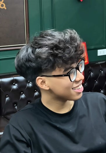 Messy Fringe Tutorial for Stylish Haircuts