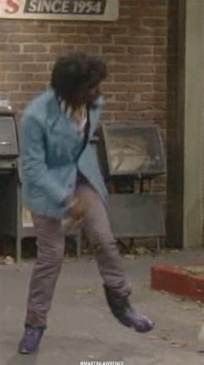 Walkin like a true playa! #Martin #jerome #dance | Martin Lawrence