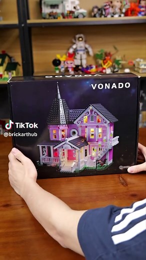 Building a Pink House in Fortnite: DIY Gamer Tips