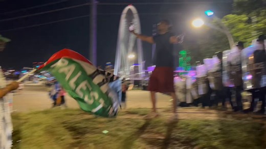 Pro-Palestinian: “As long as you feel okay with a capitalist, racist, imperialist state.”Cop: “Do you even know what that means?”Pro-Palestinian: “Yes bitch, I’m in college.”A textbook example of why our universities need serious reform.