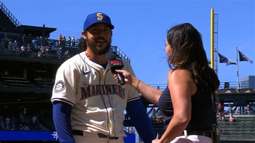 Andrés Muñoz discusses Mariners' win