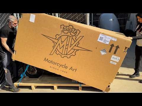 UNBOXING THE NEW RARE MV AGUSTA!