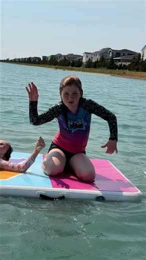 Family Dance Battle - Pirate Island Edition with Adley Navey and Niko
