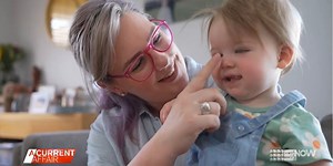 Devoted mum and Monash Health Midwife, thirty-three-year-old Jamie Springer was looking forward to her last few months of maternity leave and spending time with her three-year-old, Frankie and one-year-old, Remi. She never imagined she would be returning to her workplace as a patient. As Reported by A Current Affair, Jamie noticed a lump in her left breast and a few days after bringing it up with her GP, she was diagnosed with breast cancer. She was told to stop breastfeeding and prepare for bre