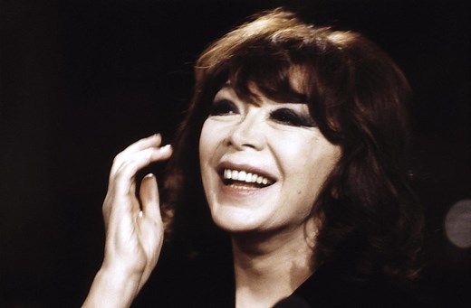 INTERVIEW - Juliette Gréco racontée par sa petite-fille Julie-Amour : «À la maison, elle redevenait mamie et on se marrait»