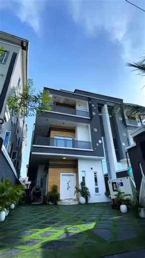 Faithia Williams on Instagram: "5 bedroom duplex self compound in Oral Estate before ikota BELLE APARTMENT *Feature All rooms ensuite Private Lounge PS 5 games Netflix, Amazon Children Room Office space Clean water Fast internet 24/7 Light Washing Machine Maximum security In a call Access Code Estate Contact: 0904 488 6575 Both direct and WhatsApp"