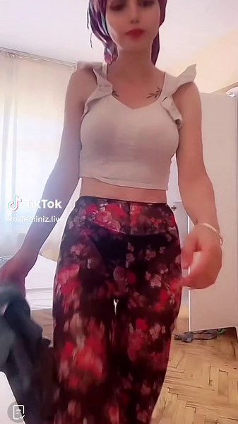 Özlem Poncik (@ozleminiz.live)’s videos with OTOPSİ - kefo & OSİ