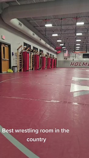 Best Wrestling Room in Wisconsin | US Wrestling Championships