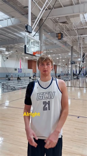 Hey Coach Robbie 👋🏼 | NBC Basketball