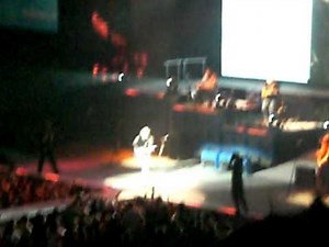 Brad Paisley ft. Keith Urban- Start A Band