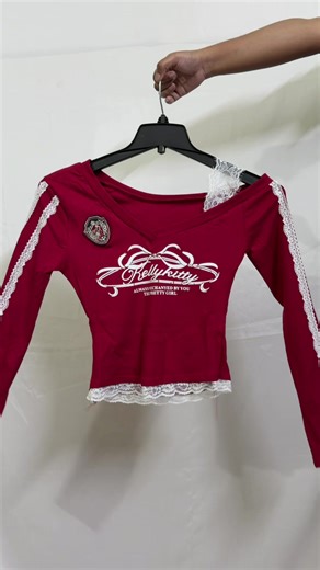 Explore the Best Y2K Croptops in Fashion