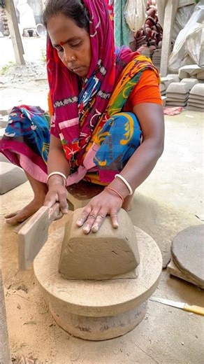The amazing process of making flower pots from clay #shorts #foryou