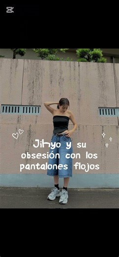 #twice #kpop #jihyo #pantalones #flojos #straykids #blackpink Jihyo y su obsesión 🍰🐧