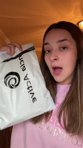 Videos de Zuls⭐️🪩💖💐😇 (@secretzuls) con “original sound - Zuls⭐️🪩💖💐😇”