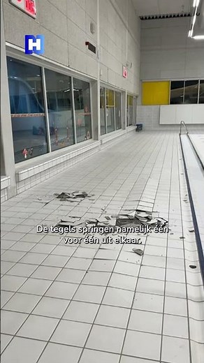 Zien: tegels Hoofddorps zwembad spatten spontaan uit elkaar. Hoe denk jij dat dit kan?