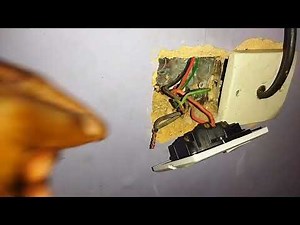 FIXING A WALL SOCKET