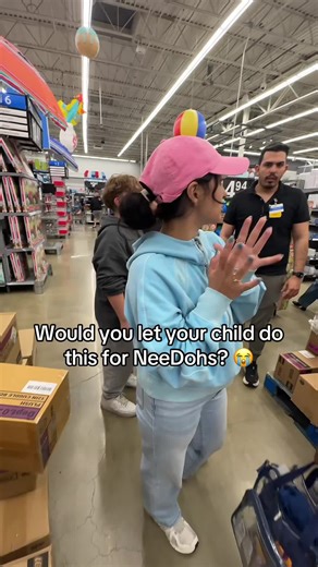 I honestly didn’t expect NeeDohs to have kids acting like this 😭 would you let your child do this? #needoh #parentsoftiktok #toyhunt #viralvideo #fidgettoys