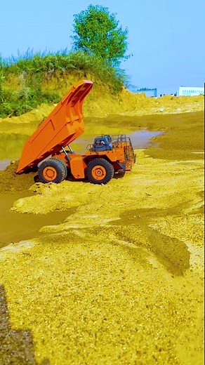 1/14 RC 793D Hydraulic Mining Truck Model Can Load 75KG Hydraulic Dump #toys #cars #rc #rccar #rctoys #offroad #rubicon #fyp #toyrc #reels #truktoy | RC KN