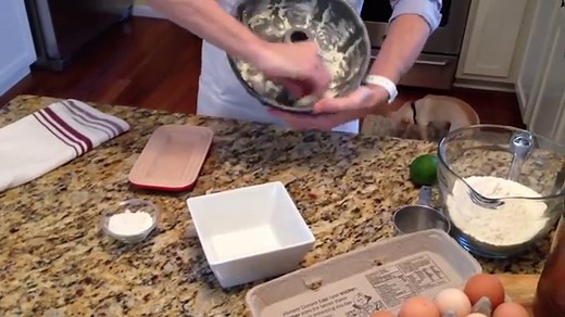 Lemon 7 Up Pound Cake