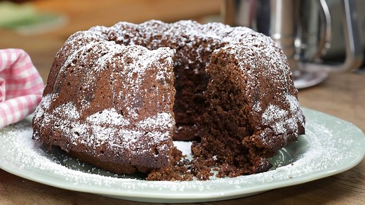 Einen leckeren veganen Kuchern zaubern geht nicht? Geht doch!😍 Zum Rezept: https://www.chefkoch.de/rezepte/961841201767787/Veganer-Schoko-Nuss-Kokos-Kuchen.html | Chefkoch