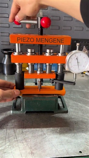 🔧 Correct way to install Bosch Piezoelectric Valve! #shorts #diesel #bosch