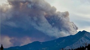 Level 3 fire evacuation ordered in Cashmere due to Labor Mountain Fire