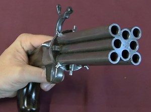 Watch: Oversized British 8-Shot Pepperbox Percussion Pistol - AllOutdoor.com