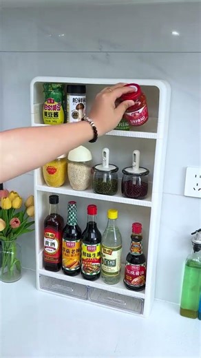 Wall-Mounted Spice Rack – Smart Kitchen Space Saver